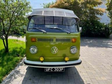 LHD T2 Westfalia (1976) in Taiga green